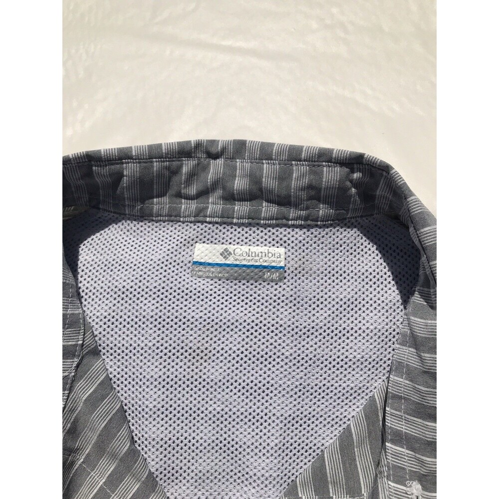 COLUMBIA Mens Medium Shirt Gray Striped Zippered Pocket Vented Back - Picture 6 of 7